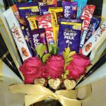 Chocolate & Rose Bouquet – Sweet Treats and Floral Delights
