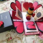 Heart-theme Explosion Box