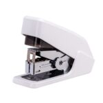 Deli E0466 effortless quarter strip stapler with 25-sheet capacity